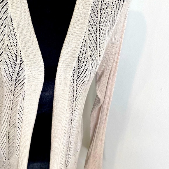 Sheer, long Cardigan - Picture 5 of 6